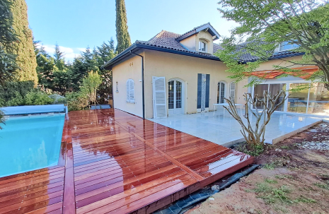 terrasse bois pour piscine à Blagnac en Haute Garonne 