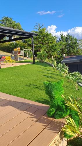 Ils ont tous choisi la tranquillité et la beauté  d'un gazon professionnel FRANCAIS